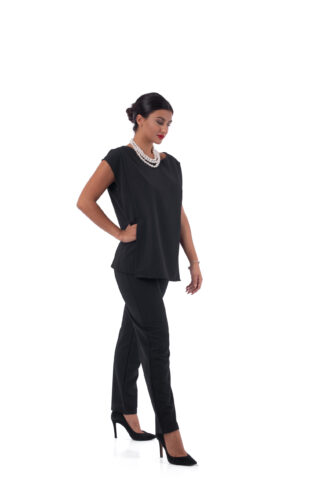 γυναικεία μπλούζα κοντομάνικη κατάλληλη για spa σε χρώμα μαύρο
